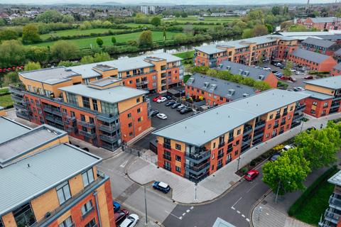 2 bedroom ground floor flat for sale, Capstan Court, Worcester WR5