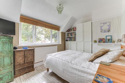 3 bedroom semi-detached house for sale, Eldefield, Letchworth Garden City, SG6