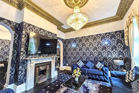 5 bedroom semi-detached house for sale, Clayton Lane, Clayton, Bradford, West Yorkshire, BD14