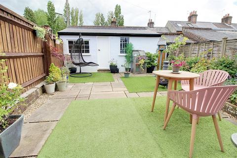 undefined, Potten End, Berkhamsted