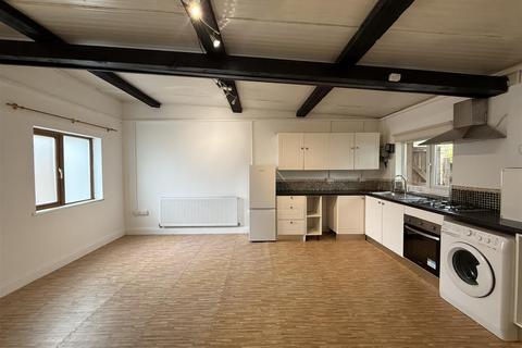1 bedroom barn conversion to rent, Old Mill Farm, Old Mill Lane