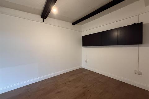 1 bedroom barn conversion to rent, Old Mill Farm, Old Mill Lane