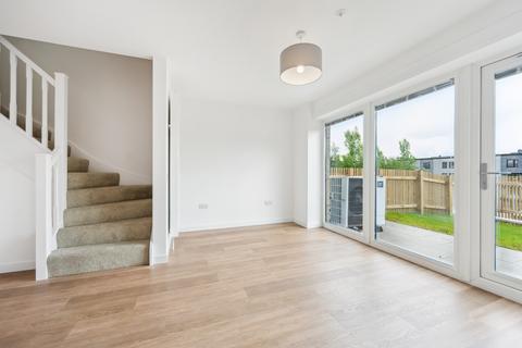 3 bedroom townhouse to rent, Maltings Wynd, Dundashill, Glasgow, G4 9BF