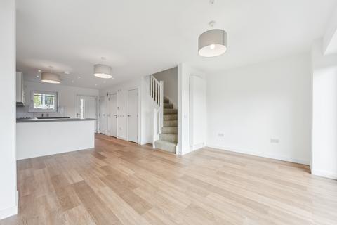 3 bedroom townhouse to rent, Maltings Wynd, Dundashill, Glasgow, G4 9BF
