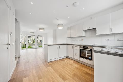 3 bedroom townhouse to rent, Maltings Wynd, Dundashill, Glasgow, G4 9BF