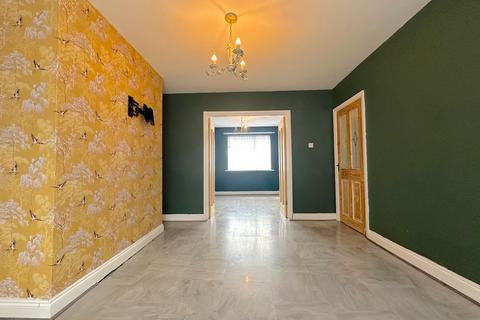 58 Birches Barn Road, Wolverhampton, WV3 7BN