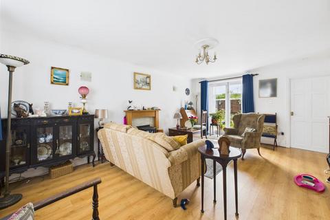 3 bedroom end of terrace house for sale, Heol Cae Gurwen, Gwaun Cae Gurwen, Ammanford