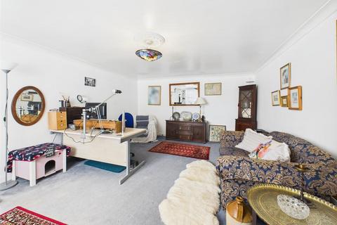 3 bedroom end of terrace house for sale, Heol Cae Gurwen, Gwaun Cae Gurwen, Ammanford