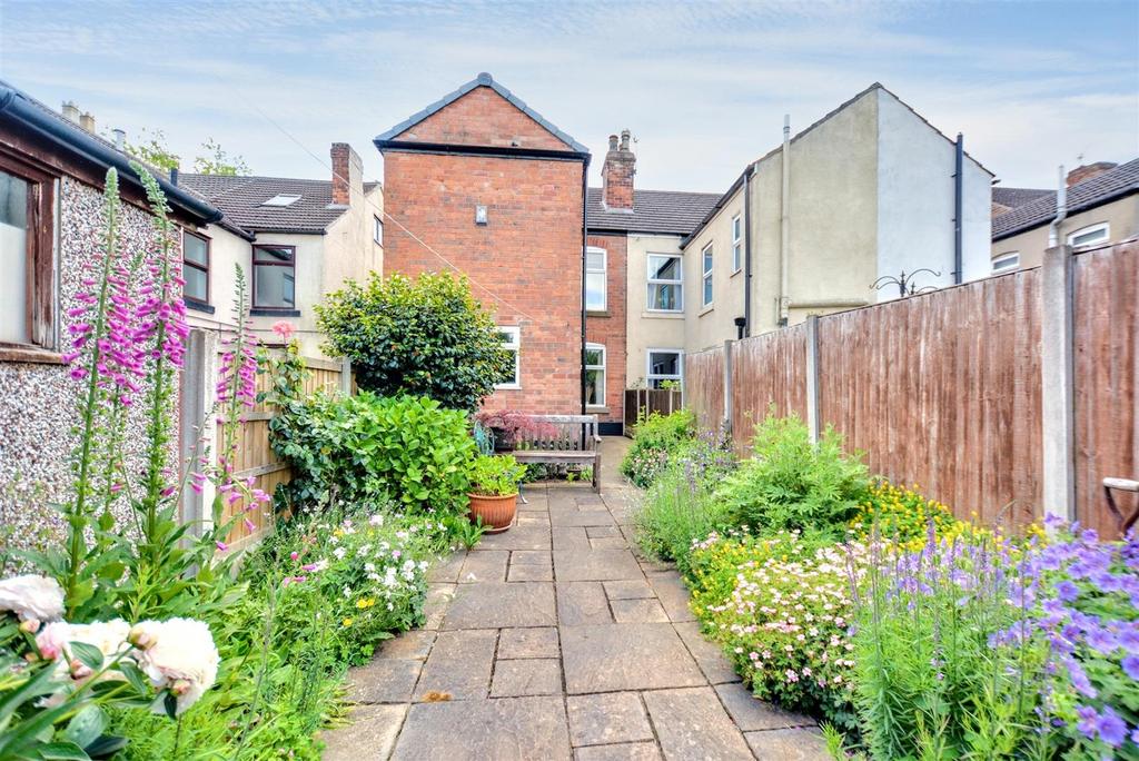 Garden 2.jpeg