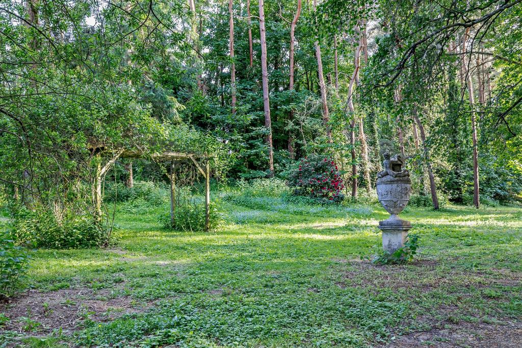 Land/Gardens