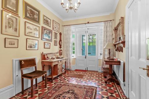 6 bedroom detached house for sale, Whydown Road, Bexhill-on-Sea, East Sussex