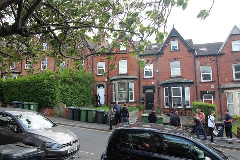 1 bedroom house to rent, 27 Kelso Road