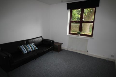 1 bedroom flat to rent, 158A Woodsley Road , Flat 1, LS2 9LZ