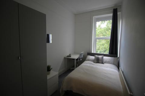 2 bedroom flat to rent, Flat 5, 158 Woodsley Road, LS2 9LZ
