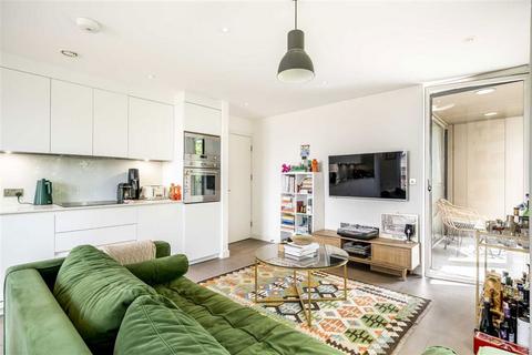 2 bedroom flat for sale, Cambridge Heath Road, London E2