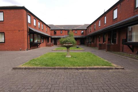 1 bedroom flat to rent, Brunswick Court, Leeds