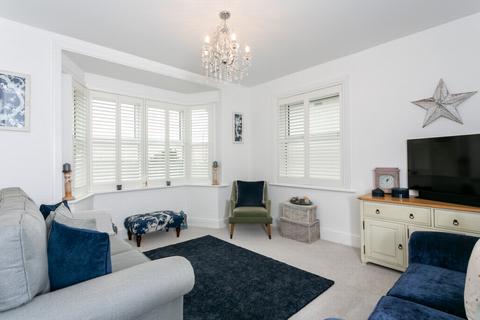 Allington Barrack Hill, Hythe, CT21 4BY