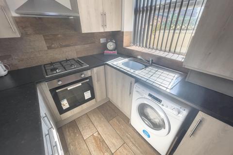 1 bedroom in a house share to rent, Wrenbury Street, L7 2PU,