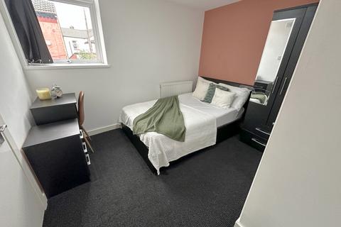 1 bedroom in a house share to rent, Wrenbury Street, L7 2PU,