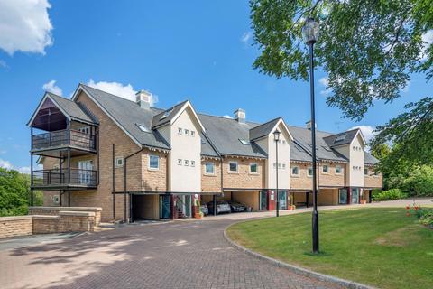 14, Bridge End Boston Road, Wetherby, LS22 5HA