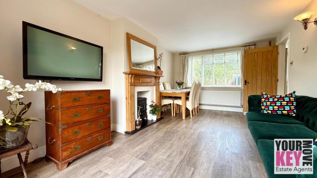 Estate agents in Folkestone - Your Key Move. Free