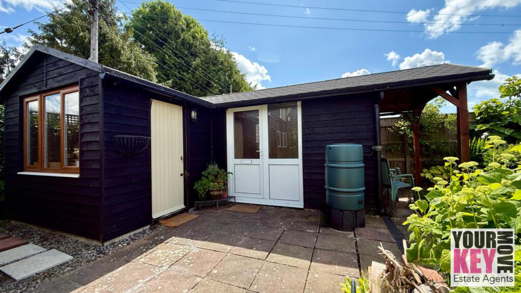 Estate agents in Folkestone - Your Key Move. Free