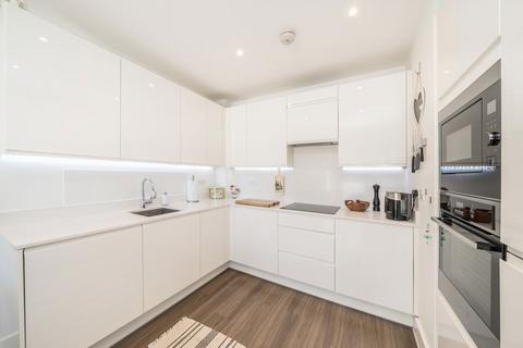 1 bedroom flat for sale, Frazer Nash Close, Isleworth TW7