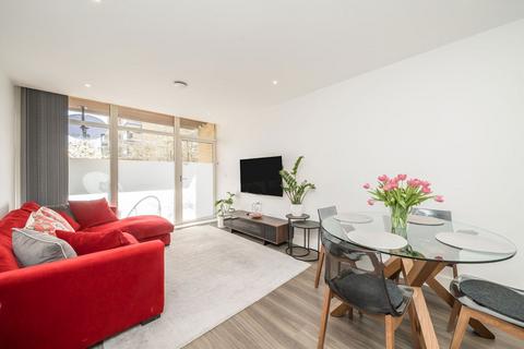 1 bedroom flat for sale, Frazer Nash Close, Isleworth TW7