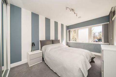 1 bedroom flat for sale, Frazer Nash Close, Isleworth TW7