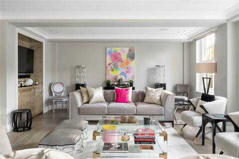3 bedroom apartment for sale, Lowndes Square, London, SW1X
