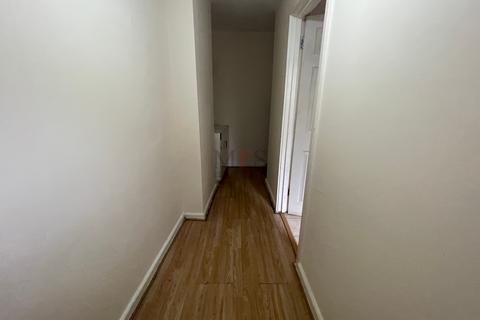 2 bedroom flat to rent, Horsenden Lane North, Greenford, UB6