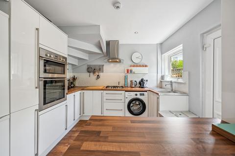 5 Crosslees Drive, Thornliebank, Glasgow, G46 7DY