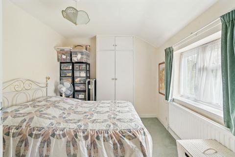 27 Cordingley Road, Ruislip, HA4 7HH
