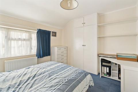 27 Cordingley Road, Ruislip, HA4 7HH