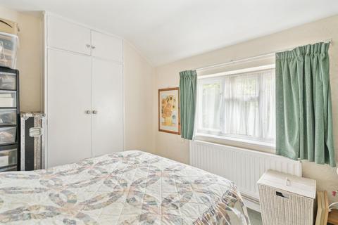 27 Cordingley Road, Ruislip, HA4 7HH