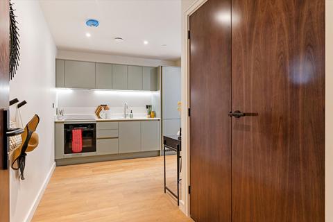 1 bedroom flat for sale, The Willows, Windsor Bridge Road, Bath, BA2 3AY