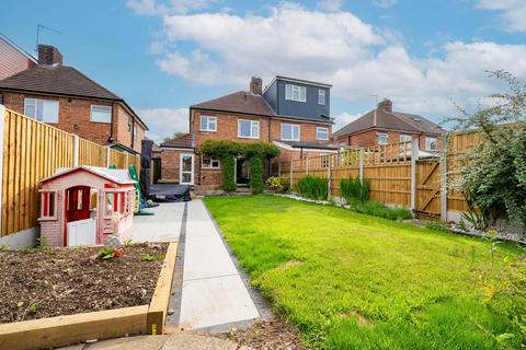 62 Beech Avenue, Beeston, Nottingham, NG9 1QD