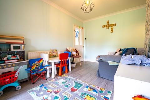 62 Beech Avenue, Beeston, Nottingham, NG9 1QD