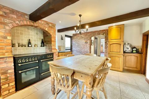 undefined, Rose Cottage, 22 High Street