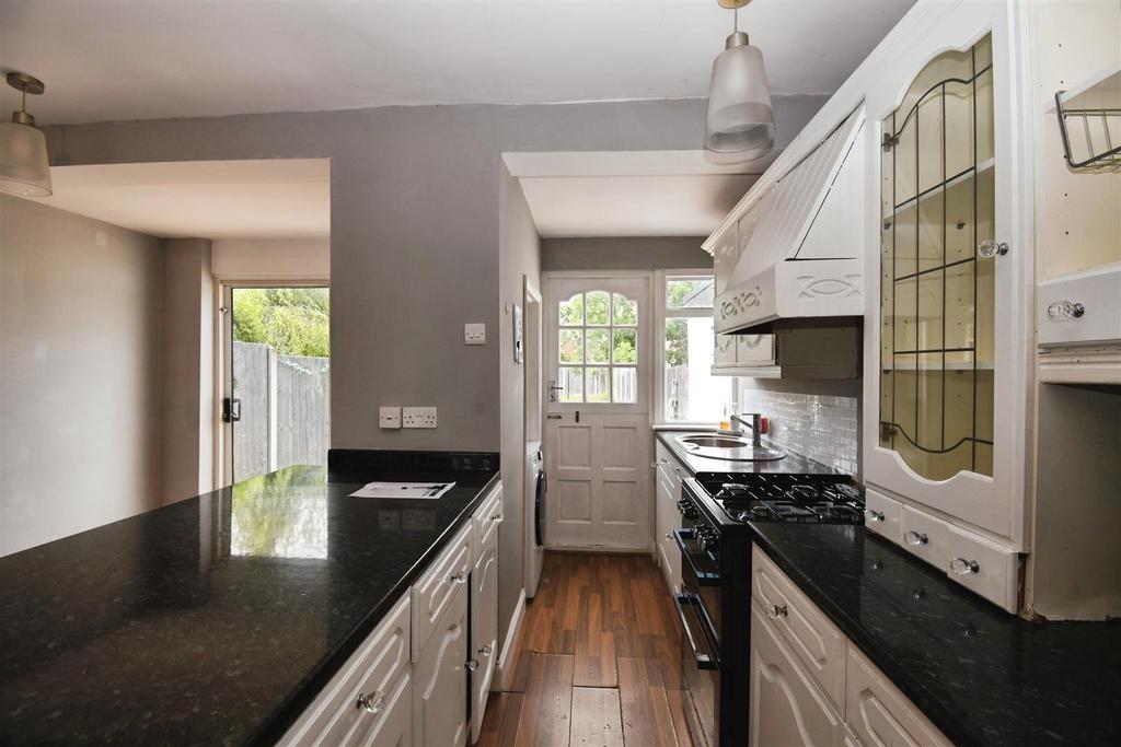 Dining kitchen
