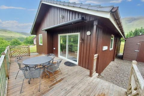 2 bedroom bungalow for sale, Escape to Your Highland Retreat — Kingfisher Lodge, Portnellan Estate