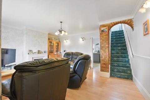 3 bedroom terraced house for sale, Birch Place, Greenhithe