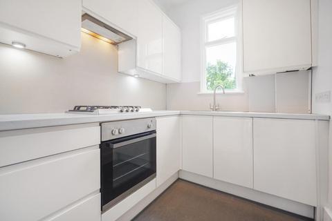 3 bedroom flat for sale, Dulwich Road, SE24