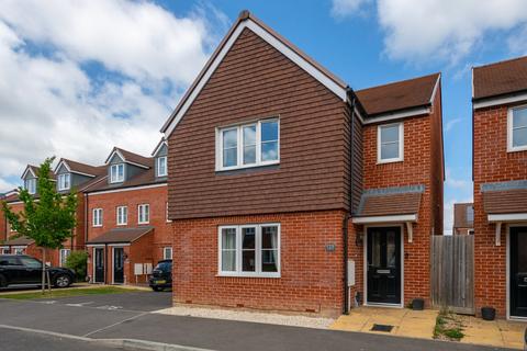 undefined, Campbell Grove, Horley, RH6