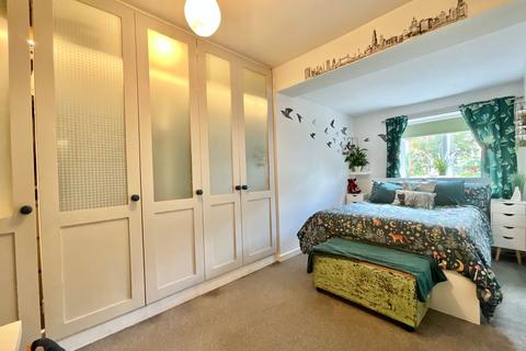 20 Hawfinch Road, Cheadle, Stoke-on-trent, ST10 1RX