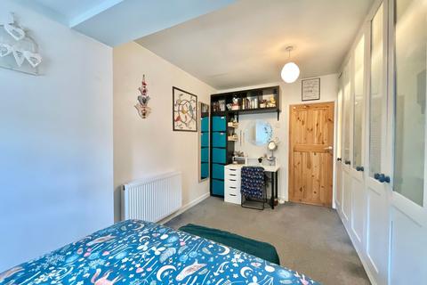 20 Hawfinch Road, Cheadle, Stoke-on-trent, ST10 1RX