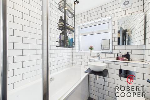 45 Bempton Drive, Ruislip, HA4 9DB