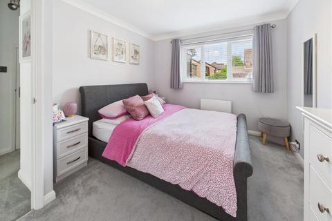 undefined, Carlton Road, Walton-On-Thames
