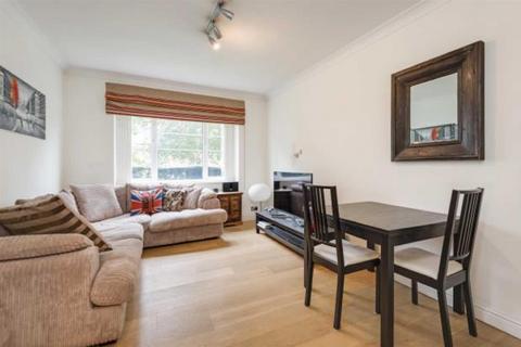 West Heath Road, Hampstead, London, NW3