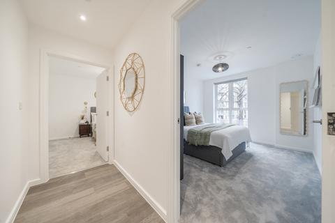 2 bedroom apartment to rent, 6 Headlam Avenue, London SW4